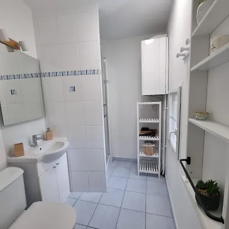 Lejlighed Coquette Maison De Calme Avec Patio